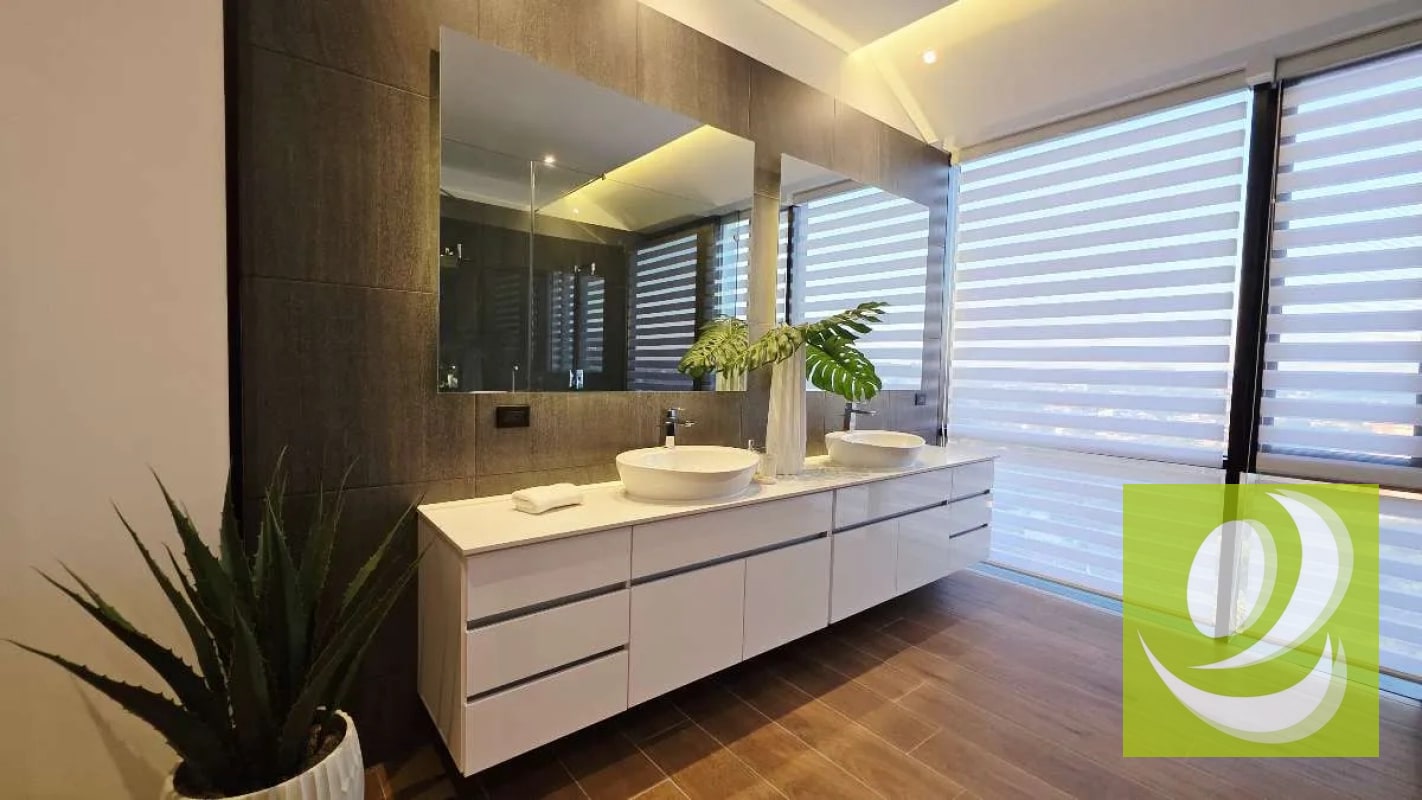 ESPECTACULAR  PENT-HOUSE EN ZONA 10  VENTA - 2