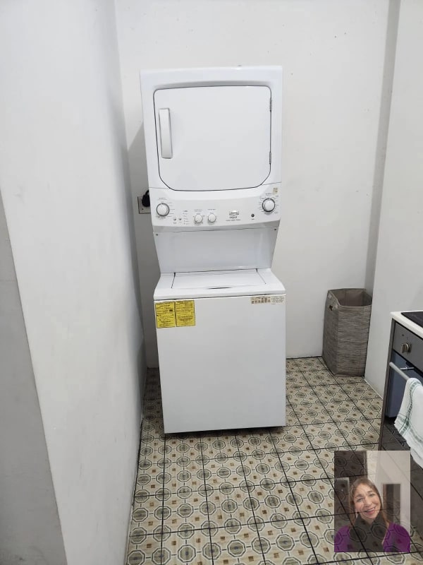 APARTAMENTO EN VENTA EDIFICIO ENGEL ZONA 1 - 8