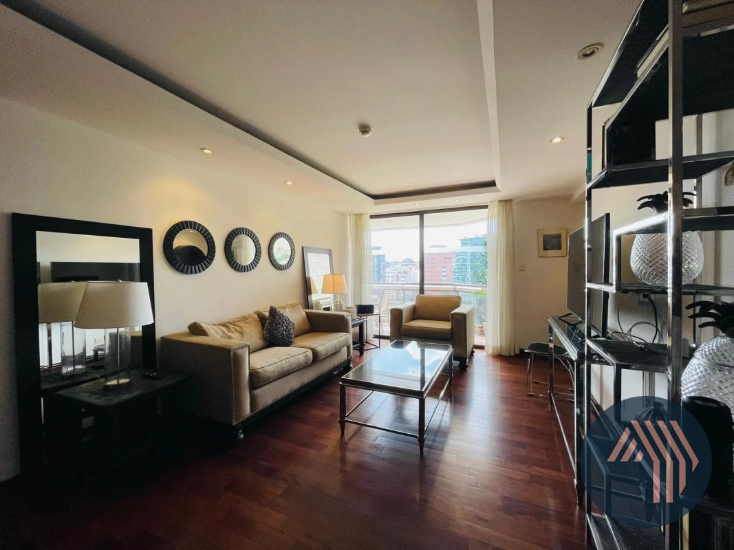 VENTA DE CÉNTRICO APARTAMENTO AMUEBLADO - TIFFANY, ZONA 10 - 12