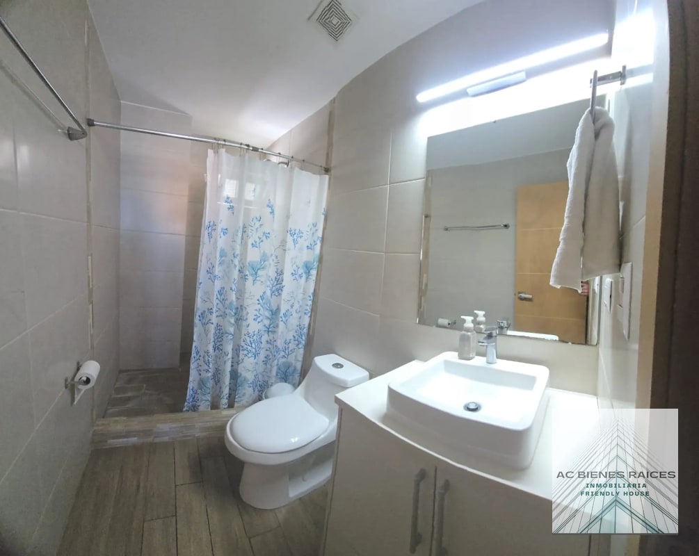 City House en venta zona 10 - 8