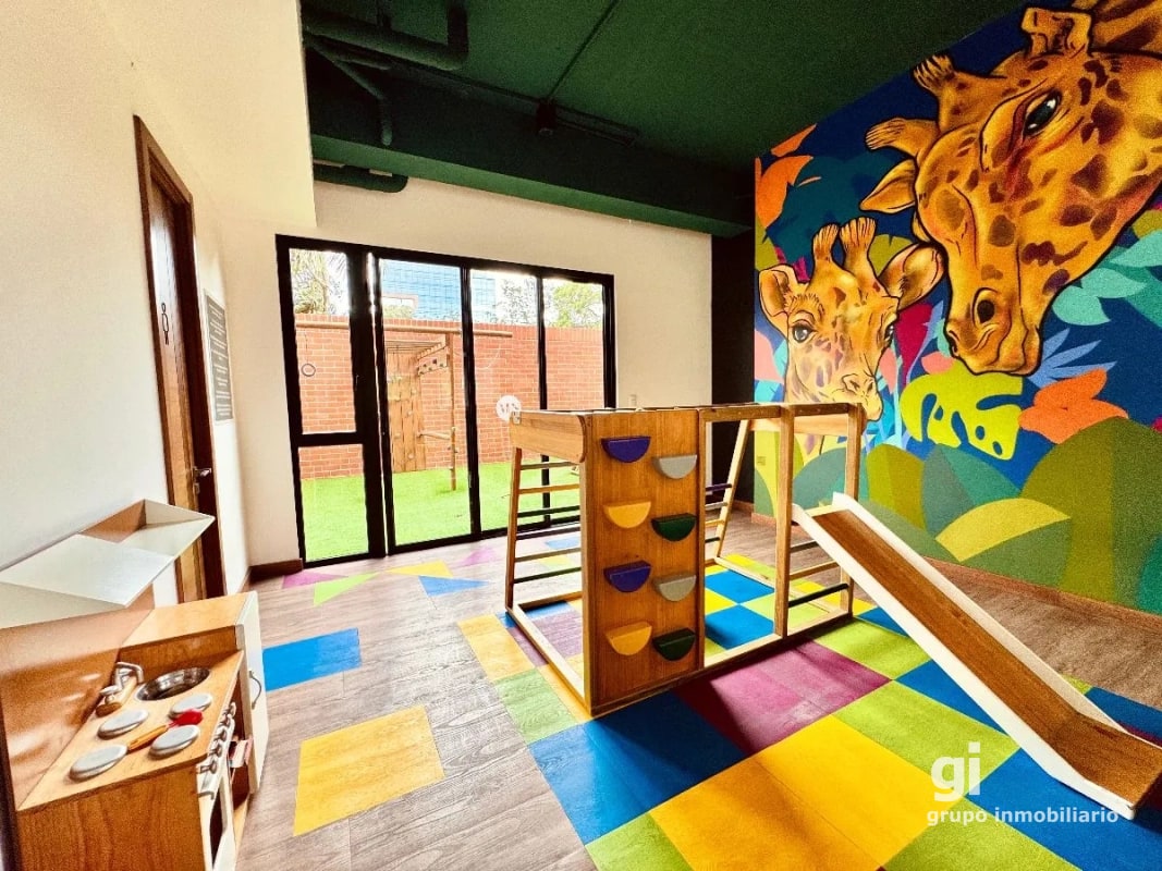 Apartamento en Renta en Zona 10 con Espacios Amplios y Funcionales + Amenidades Exclusivas - 7