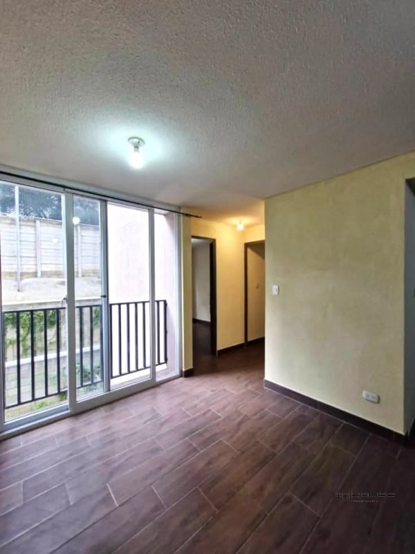 APARTAMENTO EN VENTA ZONA 10  DE MIXCO - 2