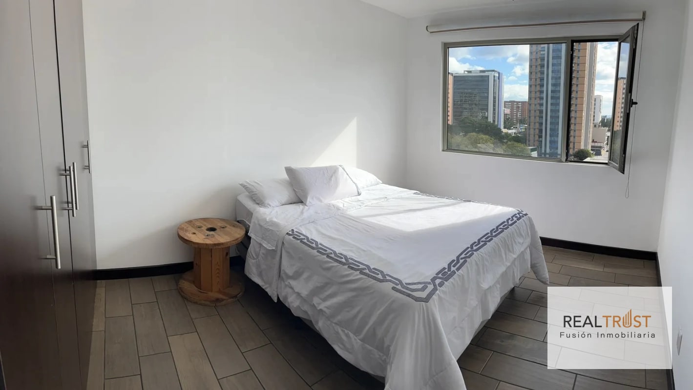 APARTAMENTO EN RENTA VERONA ZONA 10 - 10