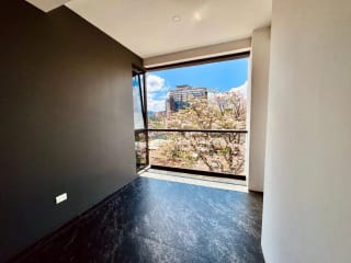 Apartamento en Venta en Zona 10 con EspaciosFuncionales — Apartamento en Venta en Zona 10, Guatemala, Ciudad — miniatura 12 de 17