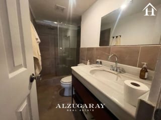 APTO AMPLIO BALCÓN  3 HAB. / EDIF.  ZONA 16 — Apartamento en Venta en Zona 16, Guatemala, Ciudad — miniatura 3 de 10