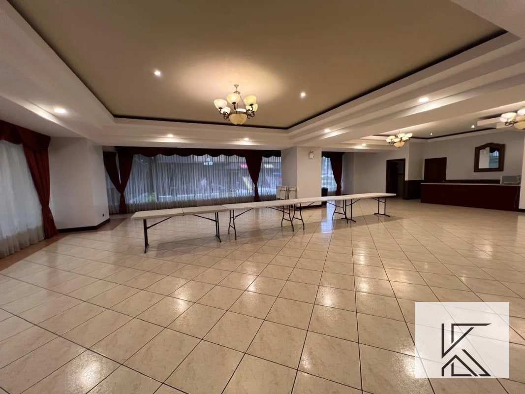 Elegante apartamento en venta en el Condominio Milenia, zona 10 - 11