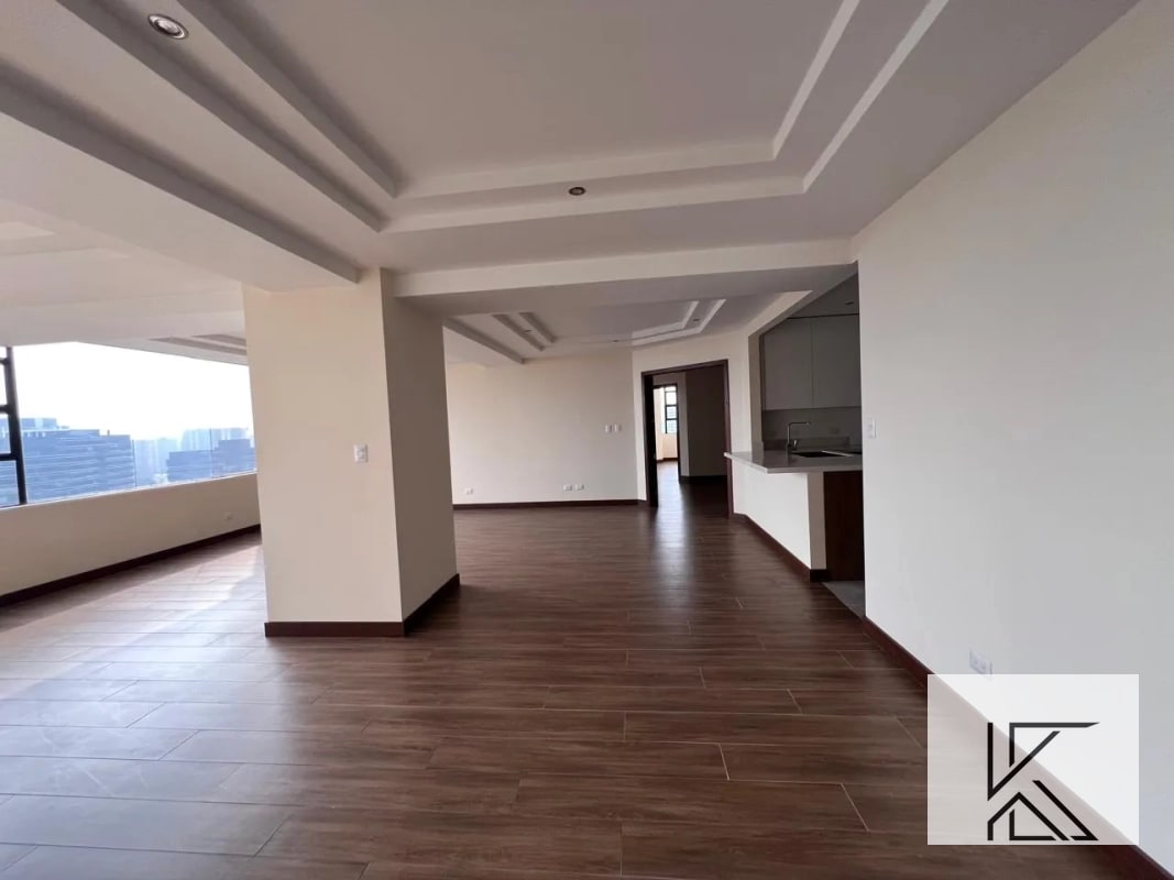Elegante apartamento en venta en el Condominio Milenia, zona 10 - 5