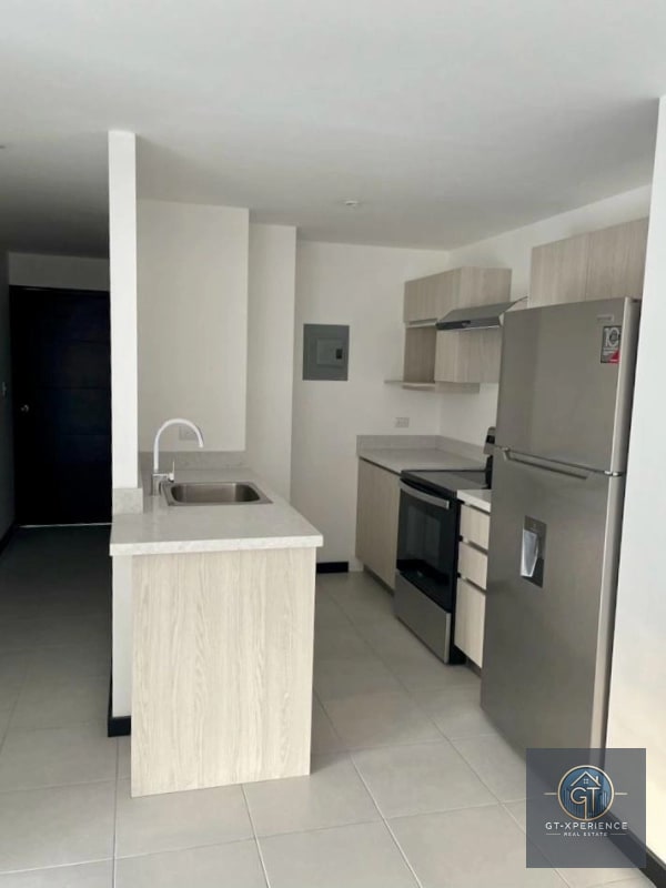 Apartamento en venta o renta en edificio Museo San Mateo, zona 7 - 10