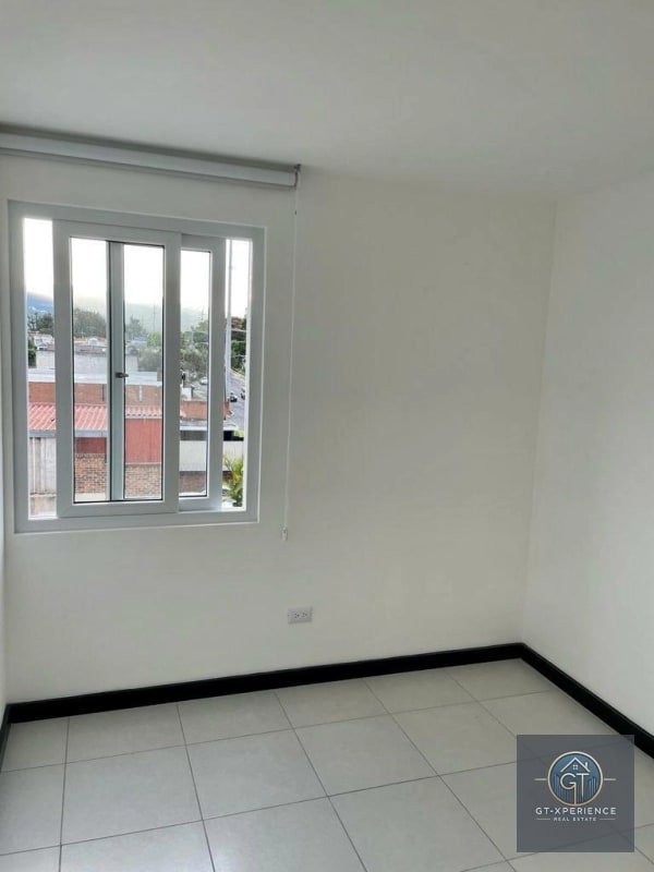 Apartamento en venta o renta en edificio Museo San Mateo, zona 7 - 7