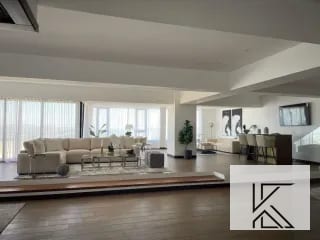 Moderno y Lujoso Penthouse en el Edificio Milenia, zona 10 — Apartamento en Venta en Milenia, Zona 10, Guatemala, Ciudad — miniatura 16 de 16