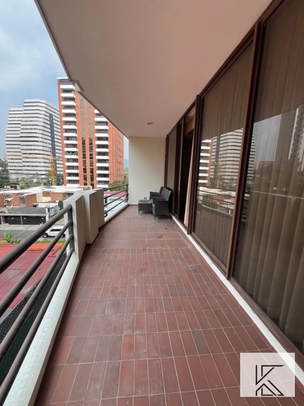 Apartamento en VENTA en Casa Rialto, zona 14 - 7