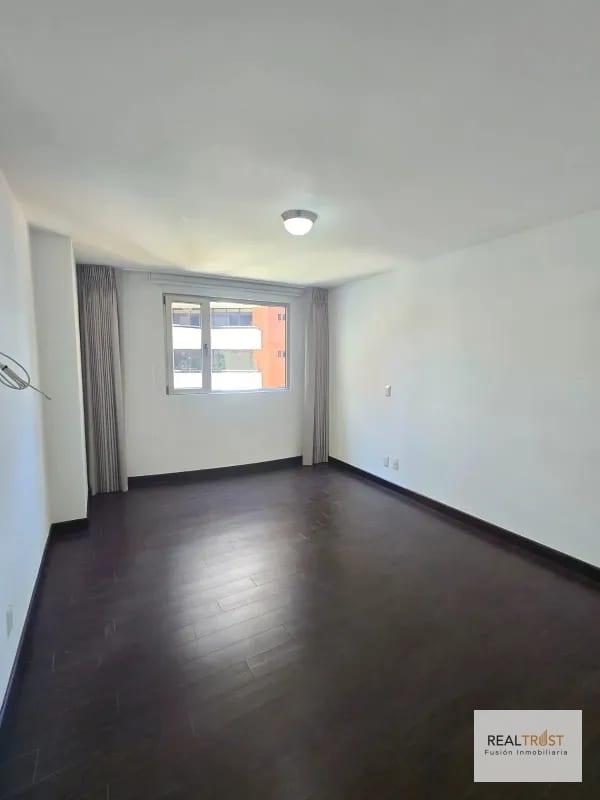 RENTO APARTAMENTO EN ATTICA ZONA 14 — Apartamento en Alquiler en Attica, Zona 14, Guatemala, Ciudad — foto 3 de 10