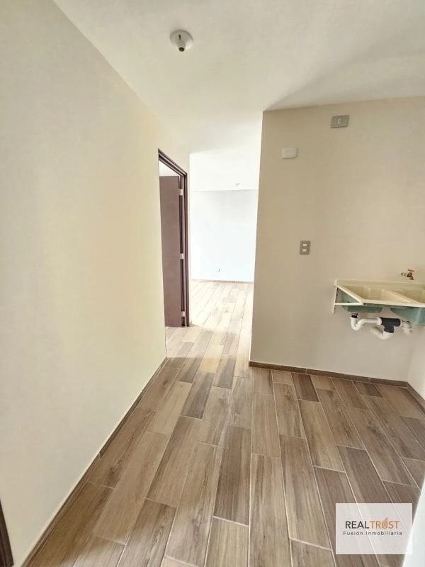 VENDO APARTAMENTO EN ZONA 11 SOBRE LA ROOSEVELT A LA ALTURA DEL CENTRO ESPAÑOL - 7