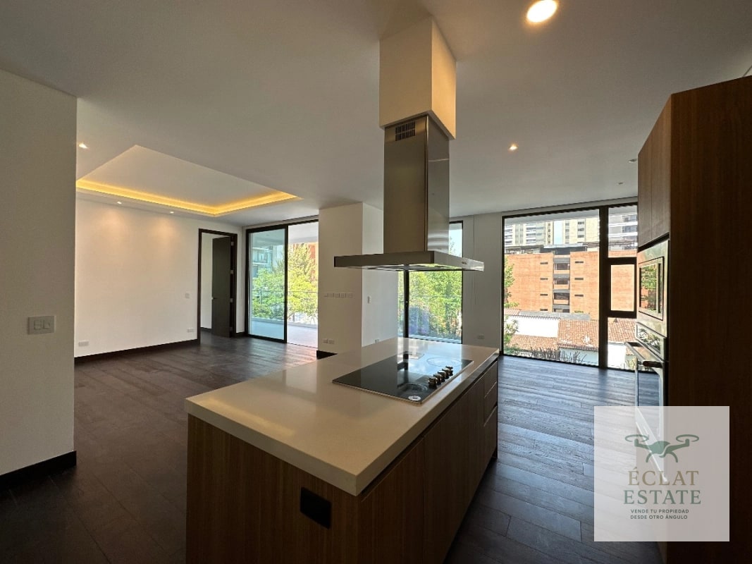Apartamento en Renta en Echo Zona 14 | 2 Habitaciones, 2 Parqueos - 4