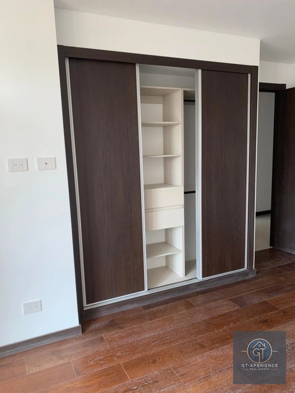 Lindo y amplio apartamento en AZORES, Zona 15 VHII - 11