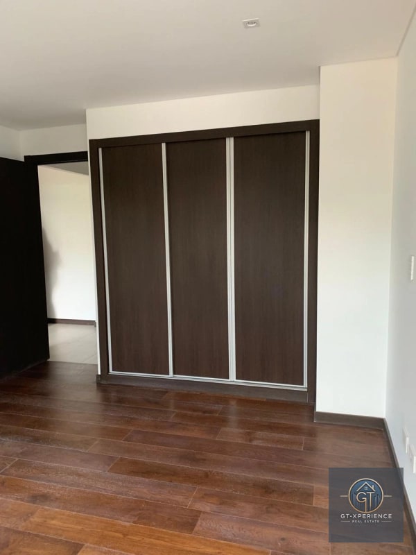 Lindo y amplio apartamento en AZORES, Zona 15 VHII - 6