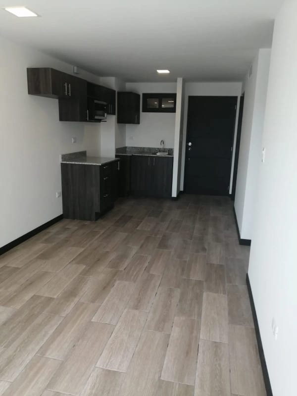 VENTA DE APARTAMENTO EN PETAPOLIS ZONA 12 — Apartamento en Venta en Petápolis, Zona 12, Guatemala, Ciudad — foto 3 de 13