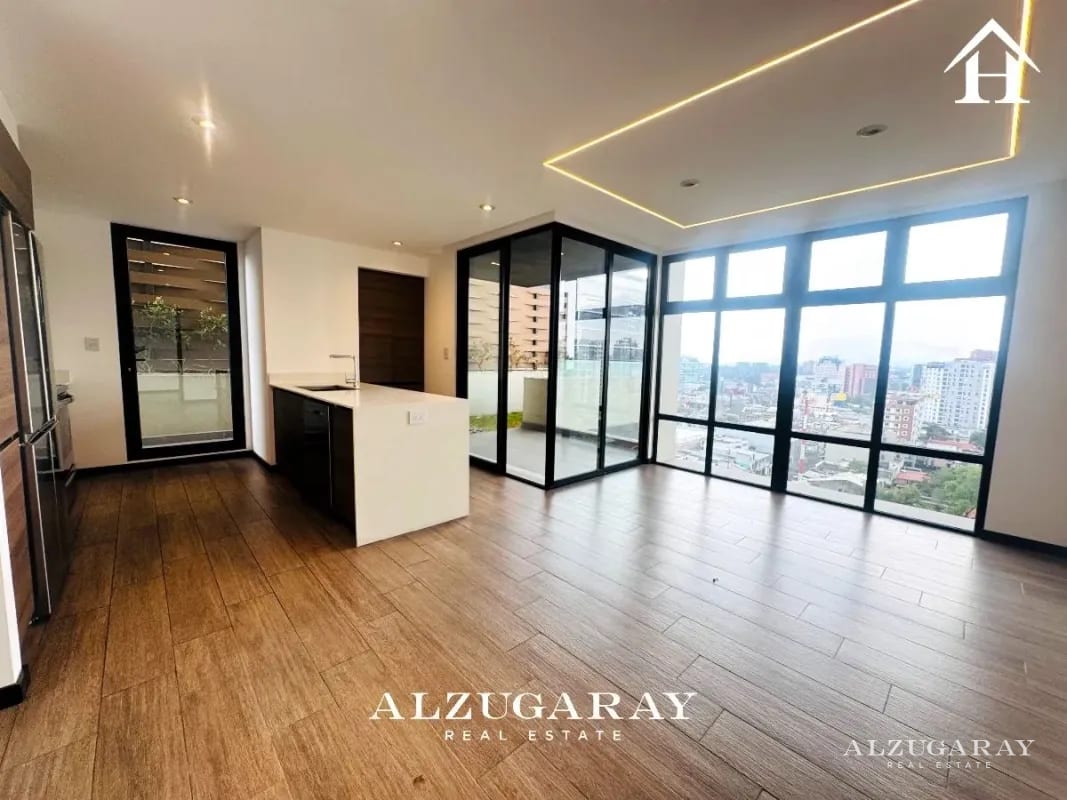 Apartamento con Jardín | 3 Hab. | Edificio en Zona 10 — Apartamento en Alquiler en Zona 10, Guatemala, Ciudad — foto 1 de 15