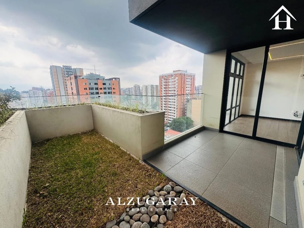 Apartamento con Jardín | 3 Hab. | Edificio en Zona 10 — Apartamento en Alquiler en Zona 10, Guatemala, Ciudad — foto 14 de 15