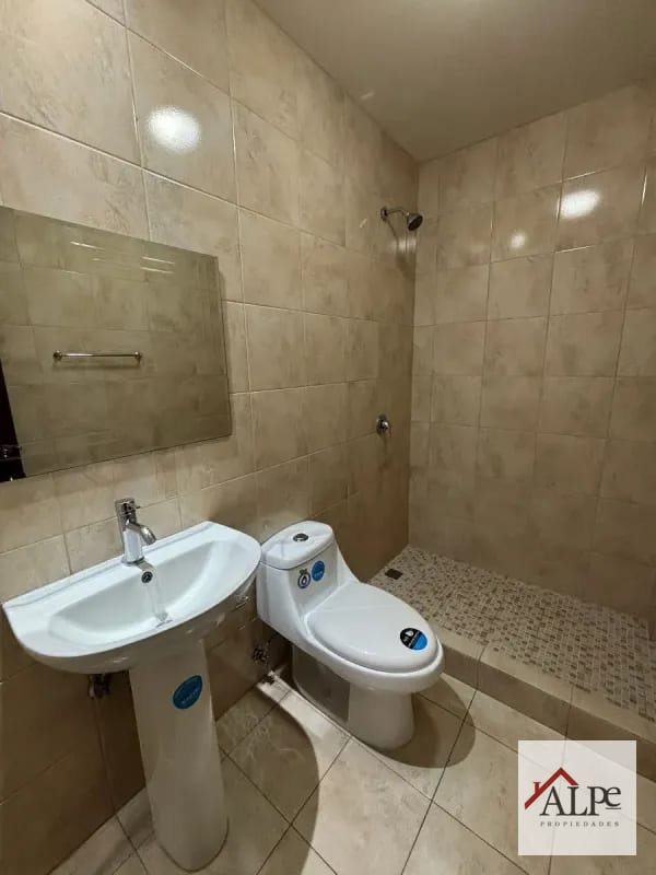 Precioso Apartamento zona 14 La Villa — Apartamento en Alquiler en *Otro / No especificar, Zona 14, Guatemala, Ciudad — foto 5 de 6