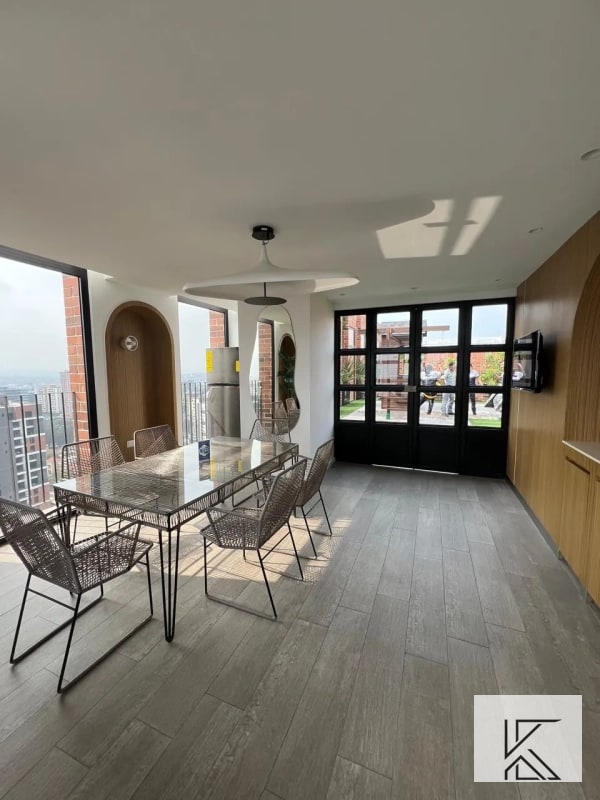 Moderno apartamento en VENTA en Edificio Airali, zona 10 - 13
