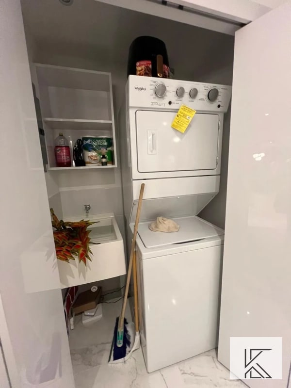Moderno apartamento en VENTA en Edificio Airali, zona 10 - 2