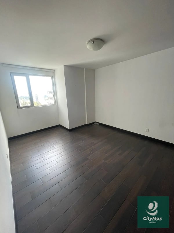 Apartamento en Renta en Zona 14, Ciudad de Guatemala - 5
