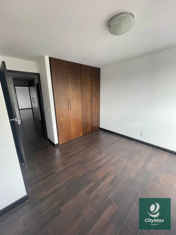 Apartamento en Renta en Zona 14, Ciudad de Guatemala - 3
