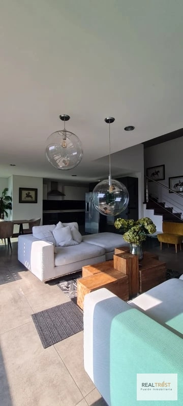 APARTAMENTO AMUEBLADO EN VENTA VIU CAYALÁ ZONA 16 - 15