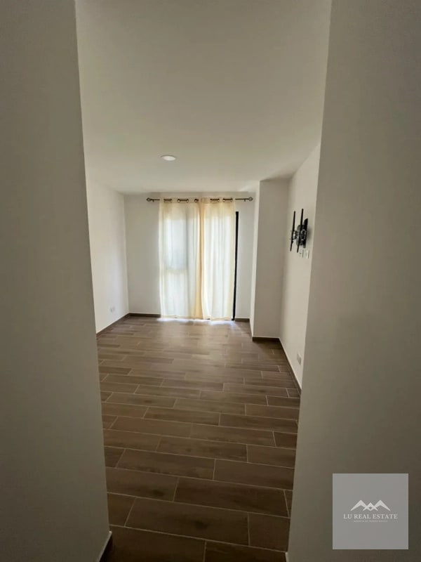 Apartamento de dos habitaciones en z14 - 2