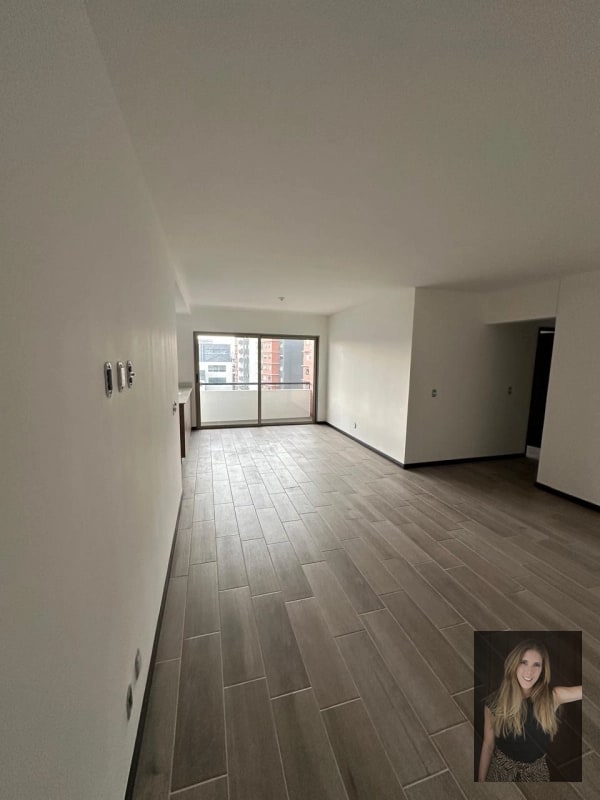 Apartamento en renta Edificio Segheria zona 14 sector la villa - 16
