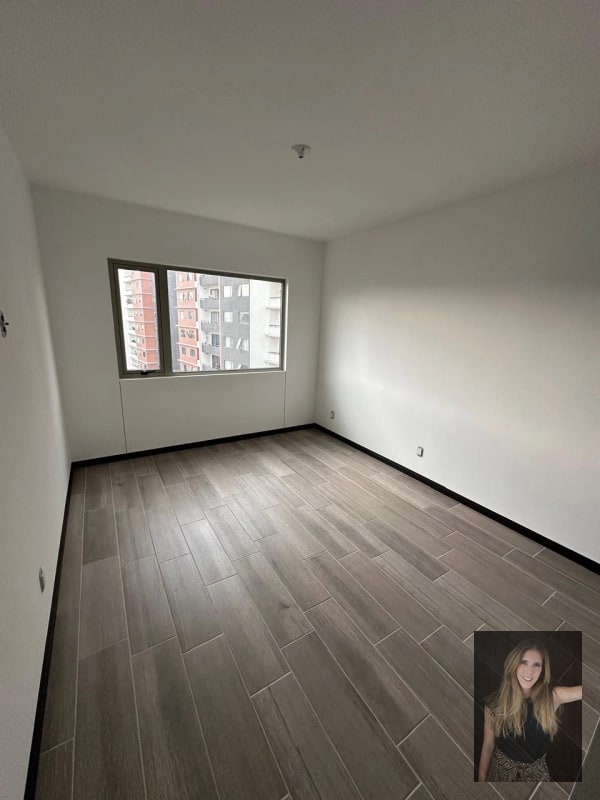 Apartamento en renta Edificio Segheria zona 14 sector la villa - 11