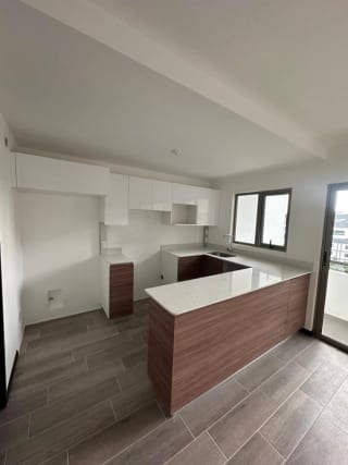 Apartamento en renta Edificio Segheria sector La Villa — Apartamento en Alquiler en Segheria, Zona 14, Guatemala, Ciudad — miniatura 15 de 17