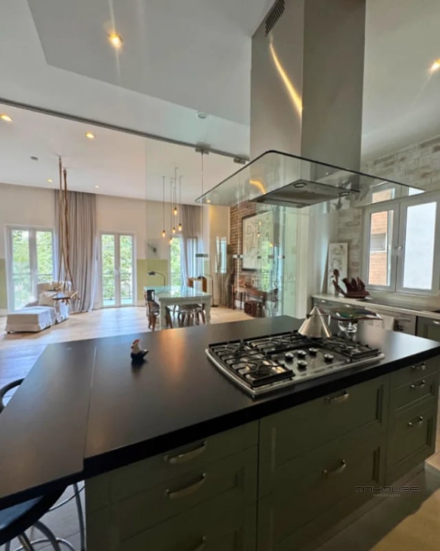 APARTAMENTO EN RENTA ZONA 10, VÍA SIETE - 3