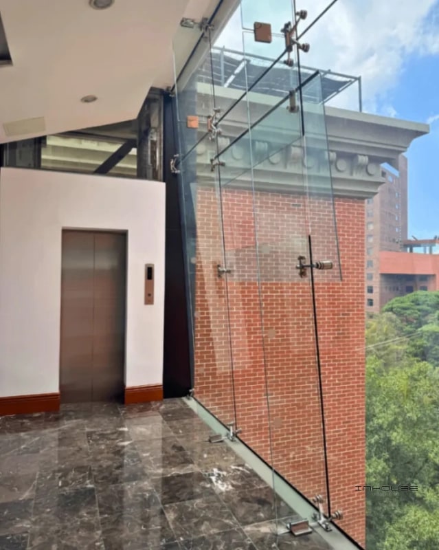 APARTAMENTO EN RENTA ZONA 10, VÍA SIETE - 2