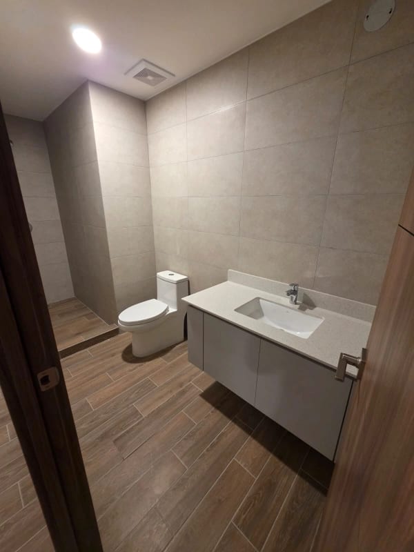 Apartamento en venta o renta Edificio Parque 14 zona 14 — Apartamento en Venta en Parque 14, Zona 14, Guatemala, Ciudad — foto 15 de 16