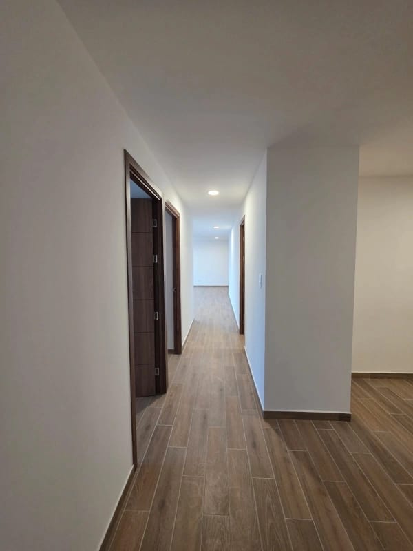 Apartamento en venta o renta Edificio Parque 14 zona 14 — Apartamento en Venta en Parque 14, Zona 14, Guatemala, Ciudad — foto 2 de 16