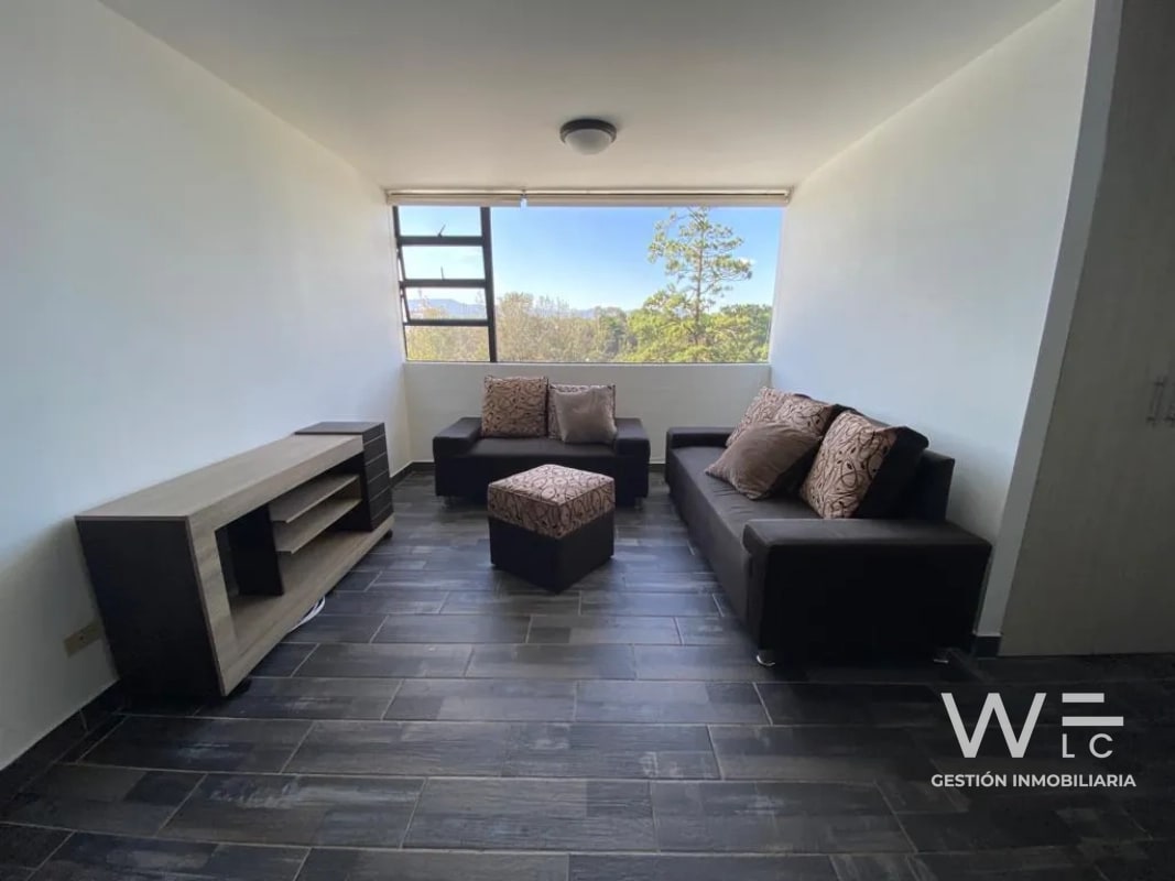 VENDO APARTAMENTO ZONA 14 - 8