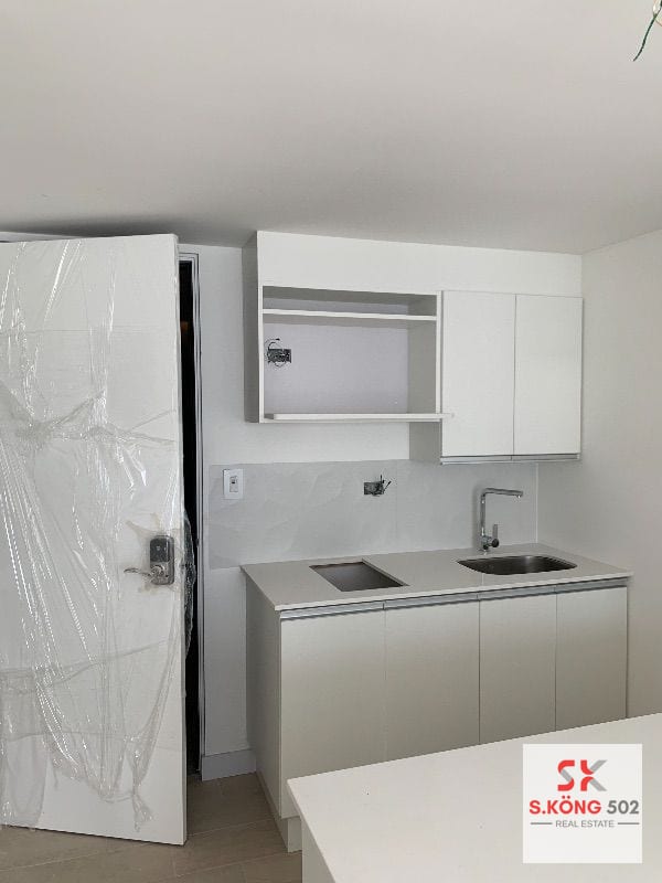 MODERNO APARTAMENTO EQUIPADO EN RENTA, EDIFICIO QUO — Apartamento en Alquiler en Zona 4, Guatemala, Ciudad — foto 9 de 14