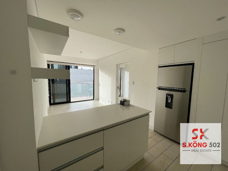 MODERNO APARTAMENTO EQUIPADO EN RENTA, EDIFICIO QUO — Apartamento en Alquiler en Zona 4, Guatemala, Ciudad — foto 7 de 14