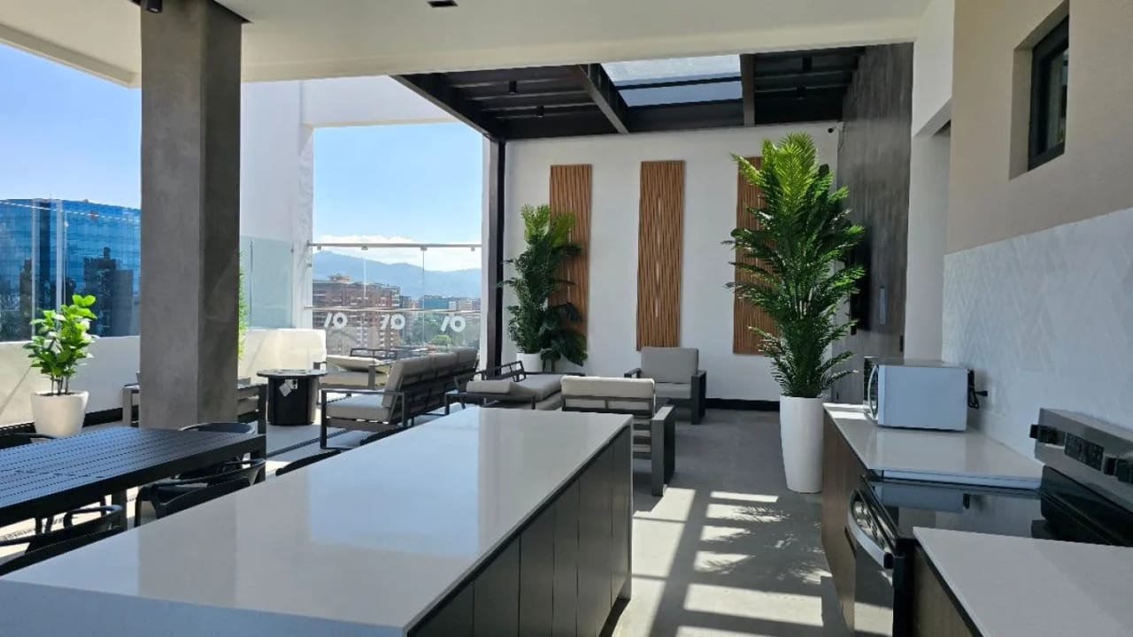 BONADIEZ, Zona 10 Apartamento en venta amueblado y equipado — Apartamento en Venta en Bonadiez, Zona 10, Guatemala, Ciudad — foto 7 de 10