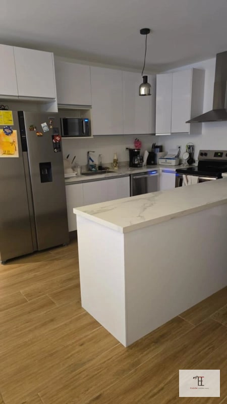 Rento / Vendo apartamento en zona 16, Cayalá Lirios 3 - 8