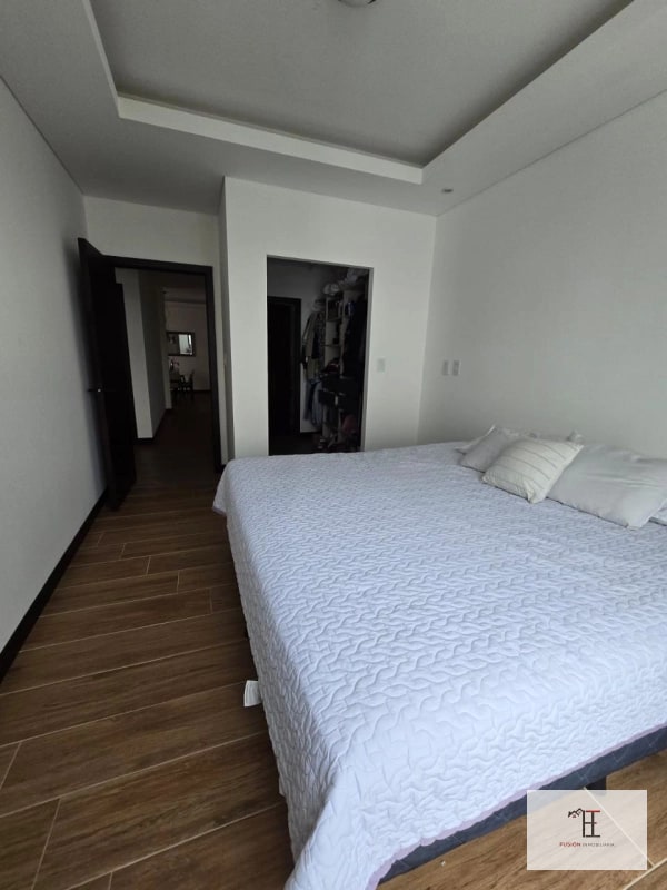 Rento / Vendo apartamento en zona 16,  Cayalá Lirios 3 - 2