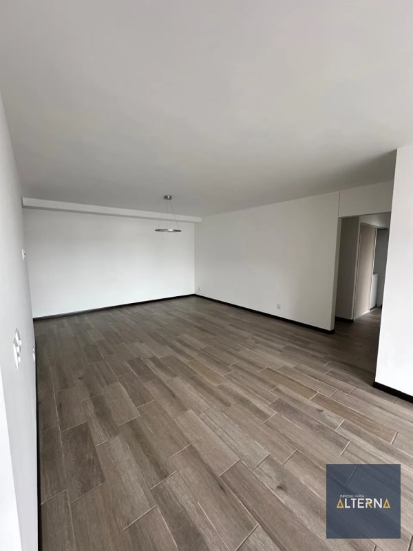 Amplio Apartamento en Renta en Zona 14 Edificio Segheria - 5