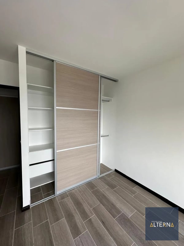 Amplio Apartamento en Renta en Zona 14 Edificio Segheria - 7