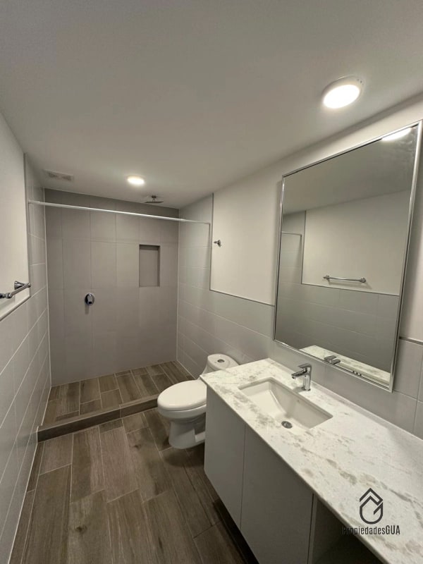 Apartamento en RENTA Segheria zona 14 - 1