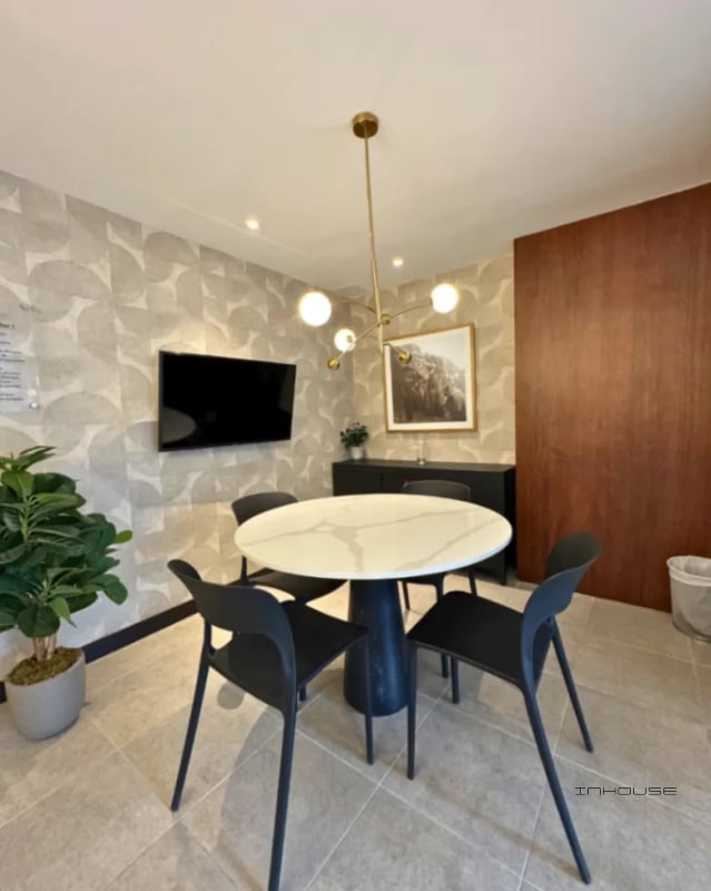 APARTAMENTO EN RENTA ZONA 2, BOSSEN, NIVEL ALTO - 1