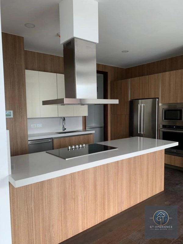 Lindo apartamento en edificio ECHO, zona 14 - 10