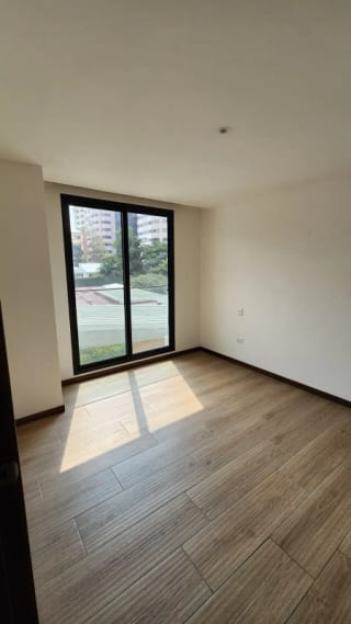 Apartamento en Venta - Edificio NARIDIA - Zona 14 — Apartamento en Venta en Naridia, Zona 14, Guatemala, Ciudad — miniatura 8 de 10