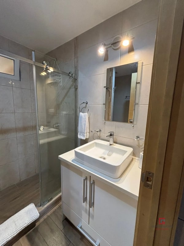Lindo apartamento en renta en City Haus Zona 10 - 8